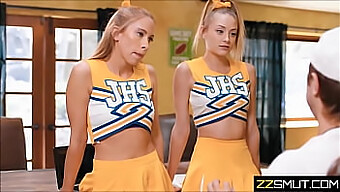 Cheerleaders و مربی در یک برخورد آنال داغ شرکت می کنند